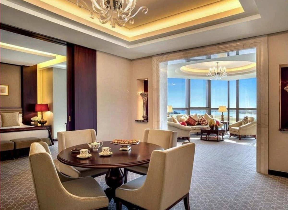 Bab Al Qasr Residence 25
