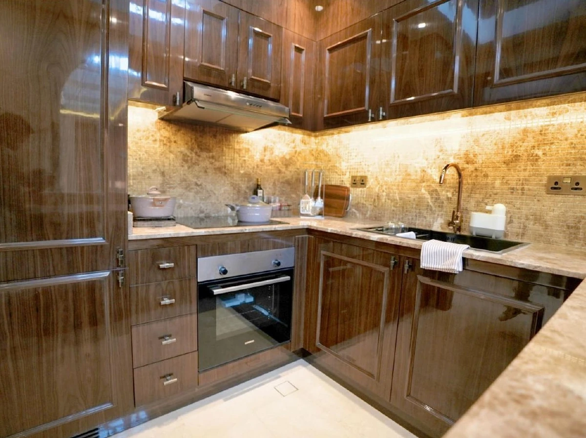 Bab Al Qasr Residence 25