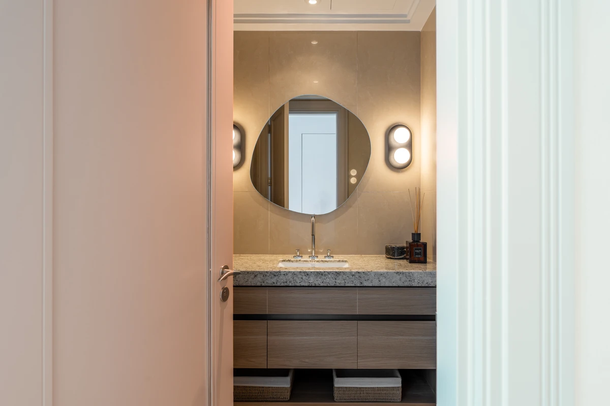 Four Seasons Private Residences Abu Dhabi Phase 1